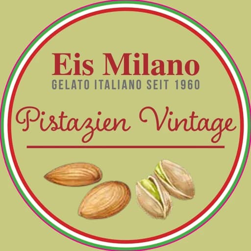 Pistazieneis mit gehackten Pistazien